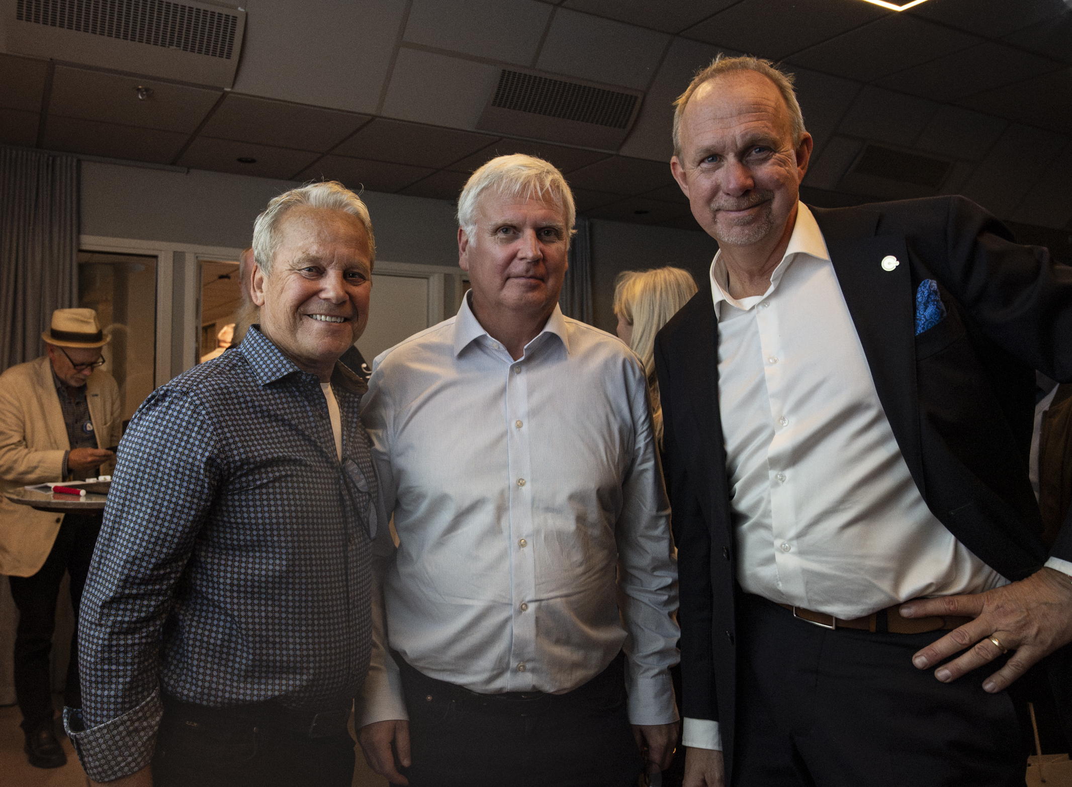 Strong engagement as Movember kicked off at Hotel Riverton